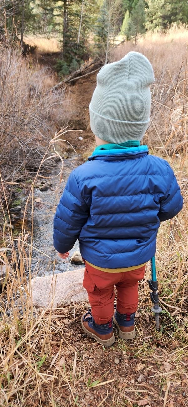 Winter Safety & Tips for Hiking with Babies / Kids